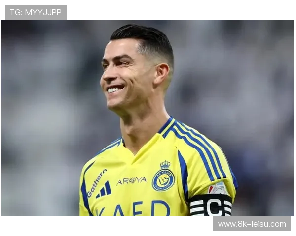 C罗意甲首秀破荒，尤文图斯8连胜开局